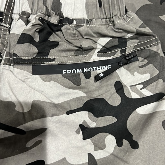 LOKTARC Camo pants. Size 140 (7-8 years). NWT - Picture 3 of 6